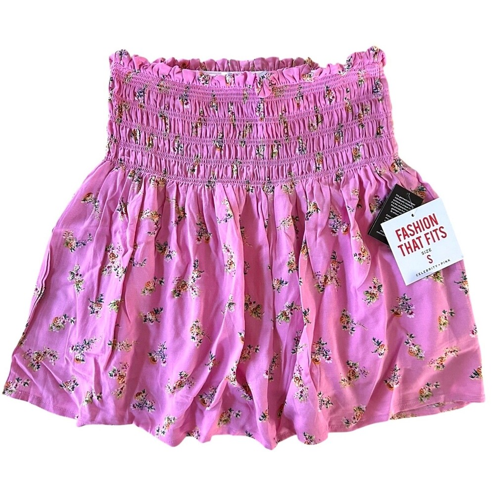 Celebrity Pink Women's Smocked Mini Skirt Floral Printed Lined Size S Pink Ditsy